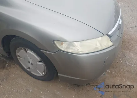 2006 Honda Civic Hybrid from USA, damaged, VIN JHMFA36216S014499